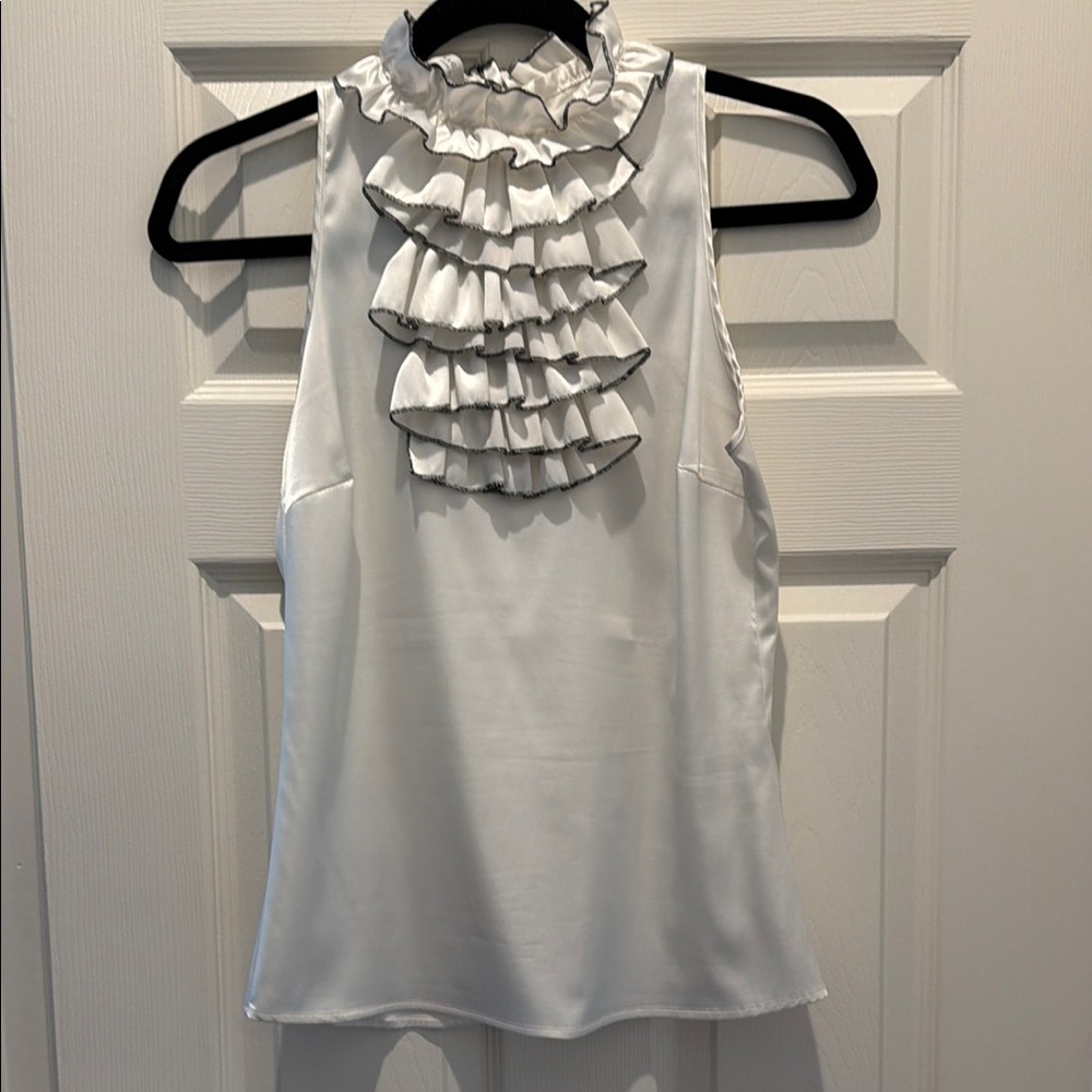 Zara White Ruffle Front Sleeveless Top. Sz S exc condition